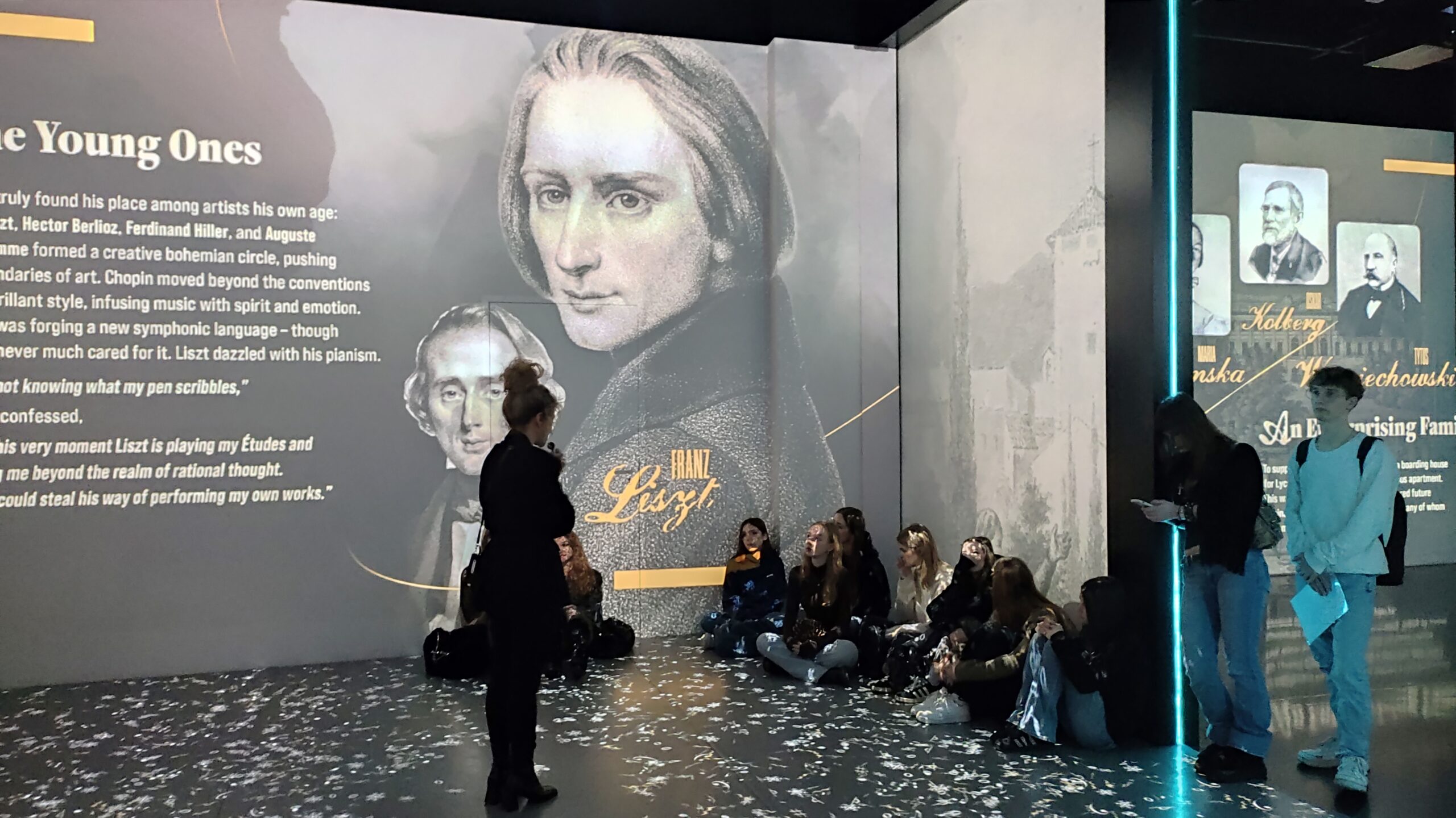 Wycieczki klas hum-film 1d i 2d