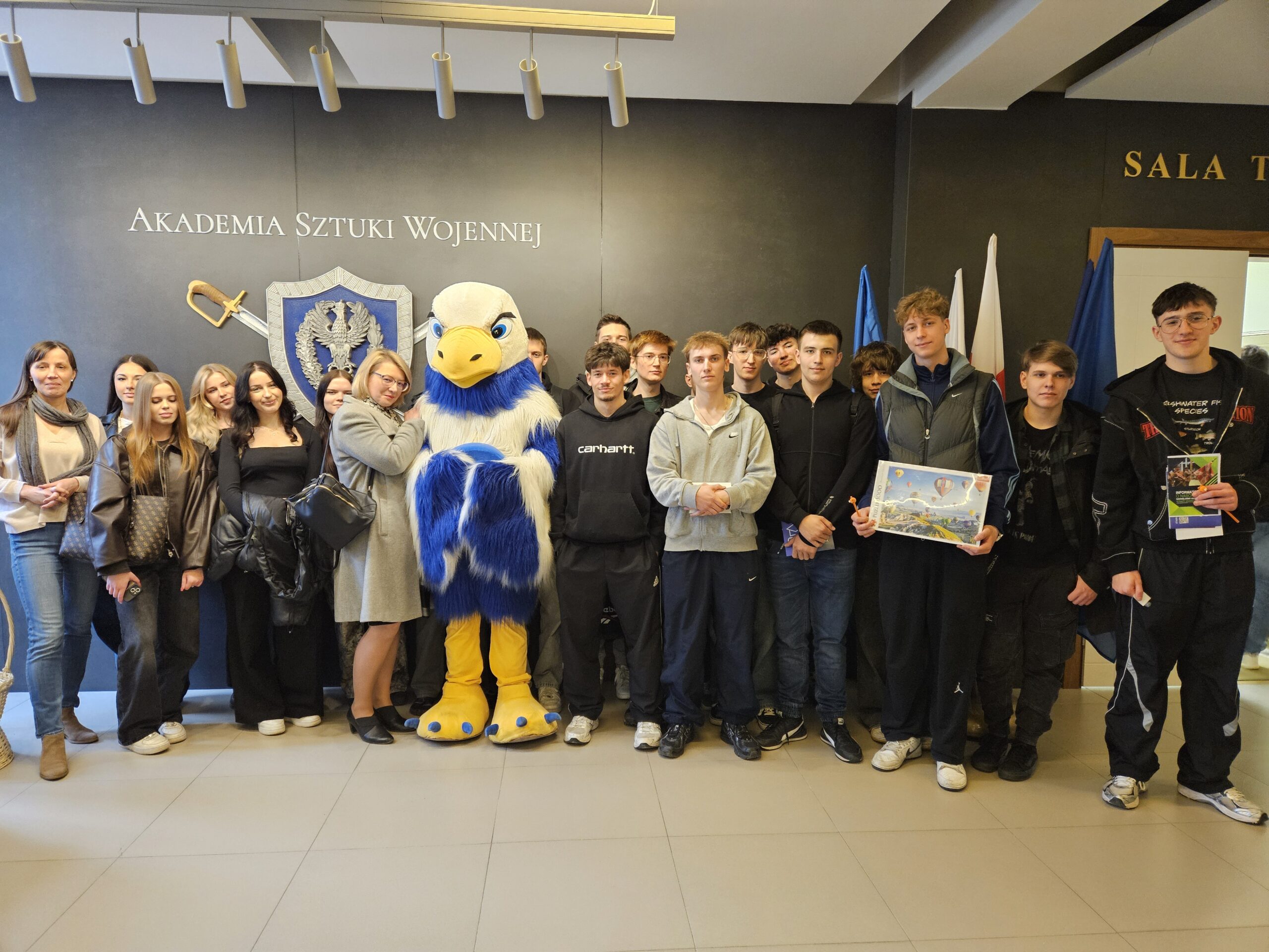 Klasa 4L na Dniu Otwartym Akademii Sztuki Wojennej