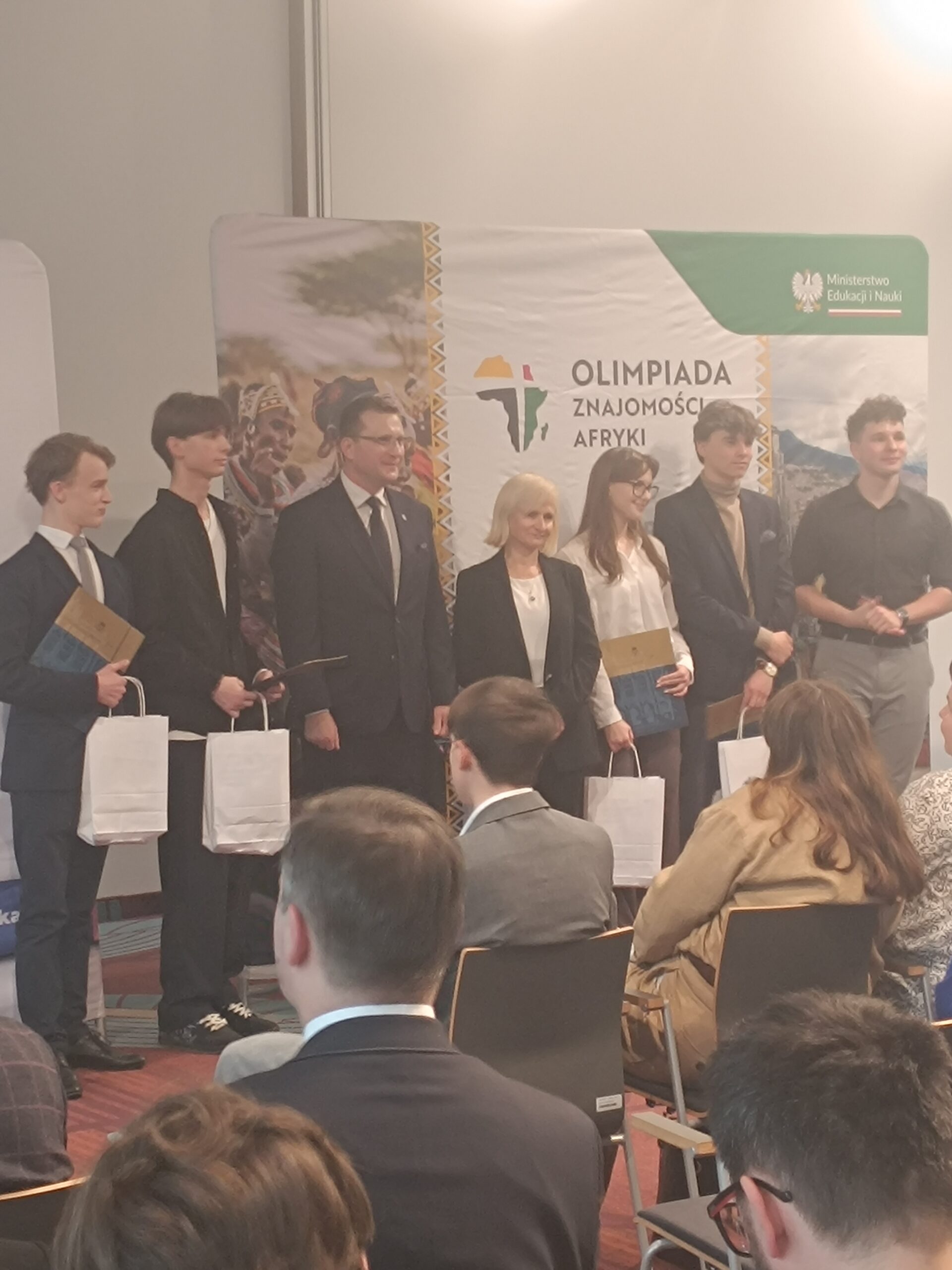 Nasz uczeń laureatem XXIV edycji Olimpiady Znajomości Afryki – gratulujemy!